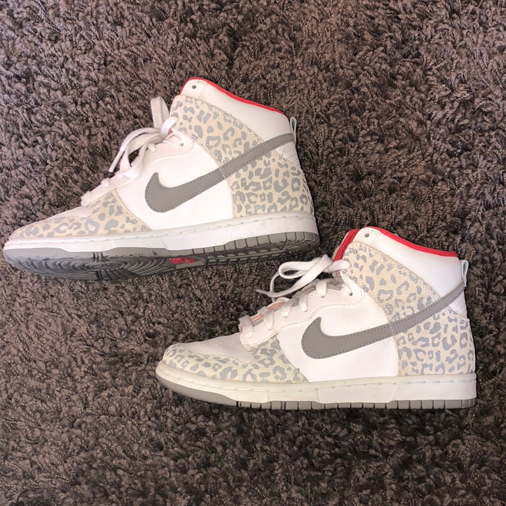 Women’s Nike Hightop Sneakers